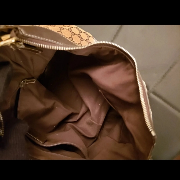 Gucci Monogram Bag - Picture 5 of 8